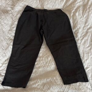 Women’s Capri Gray Pants